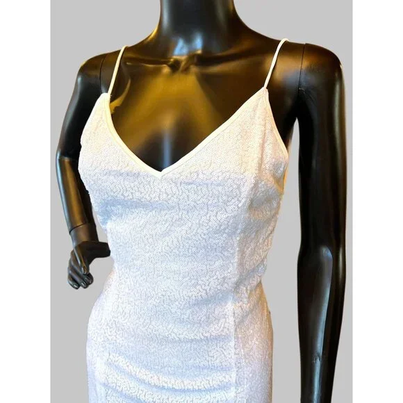 NWT White Sequin Short Open Back Cocktail Dress - YYA - Picture 2 of 4